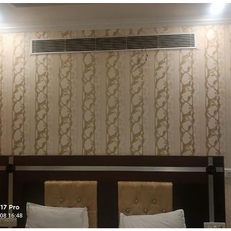 Hotel Kishore International, 阿姆利则 外观 照片