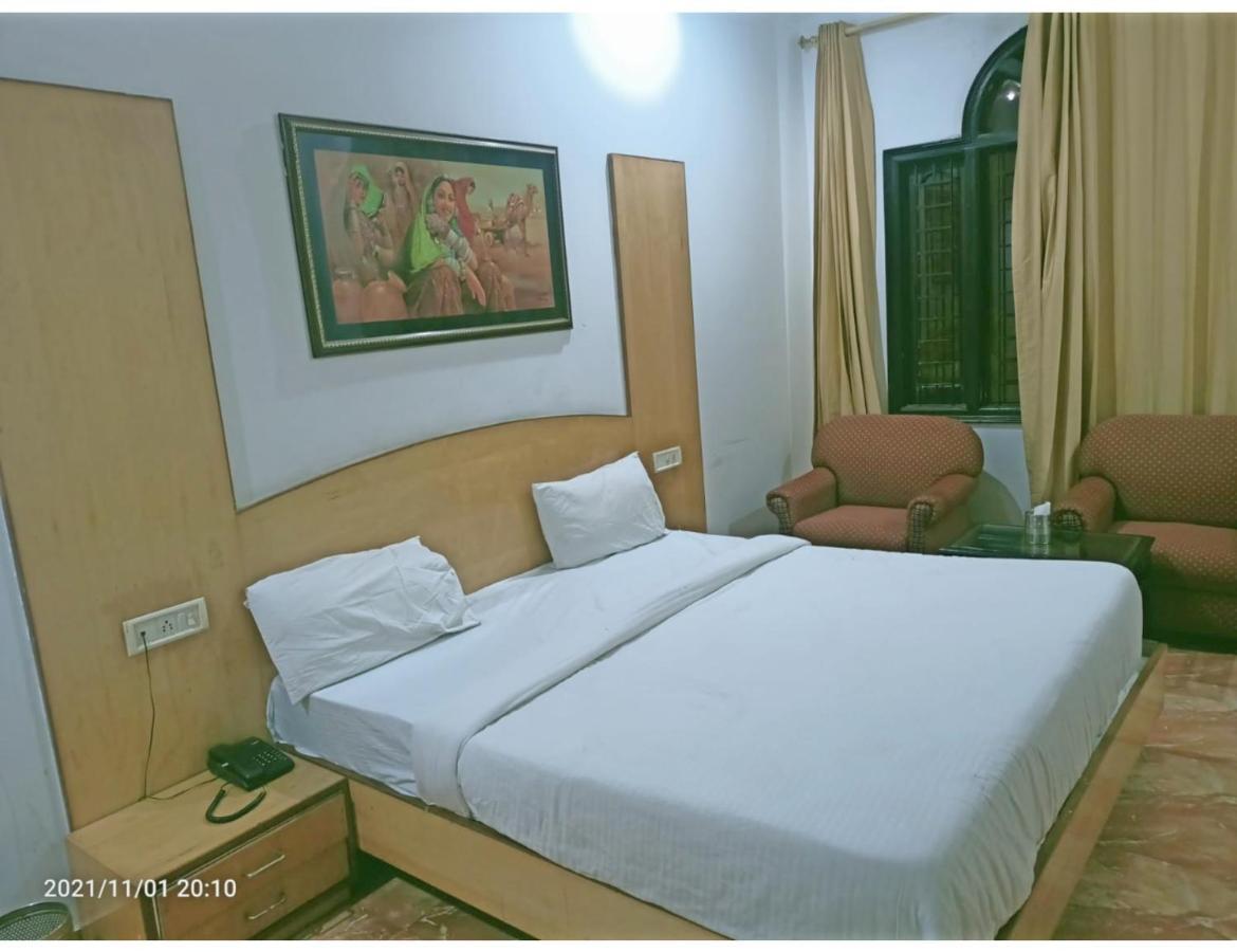 Hotel Kishore International, 阿姆利则 外观 照片